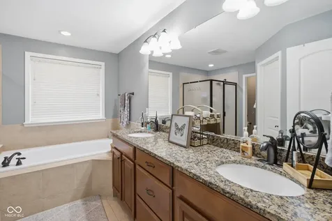 12344 Westmorland Drive Fishers IN 46037