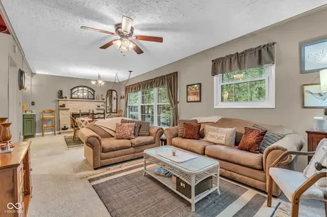 11033 Dogwood Lane Cloverdale IN 46120