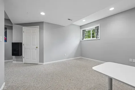 11624 Wedgeport Lane Fishers IN 46037