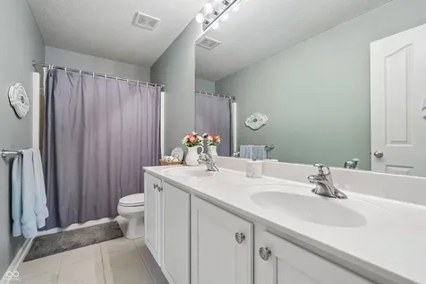 11624 Wedgeport Lane Fishers IN 46037