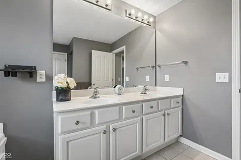 11624 Wedgeport Lane Fishers IN 46037