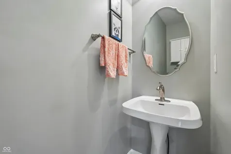 11624 Wedgeport Lane Fishers IN 46037