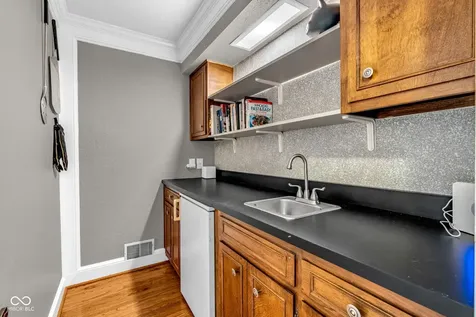 1213 Alderly Road Indianapolis IN 46260