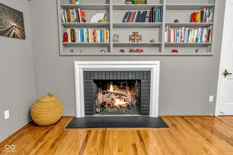 1213 Alderly Road Indianapolis IN 46260