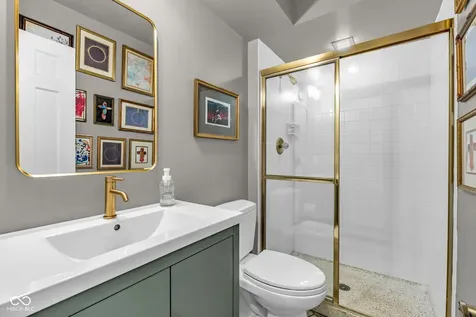 1213 Alderly Road Indianapolis IN 46260