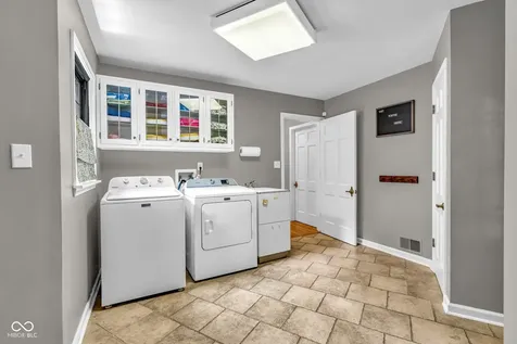 1213 Alderly Road Indianapolis IN 46260