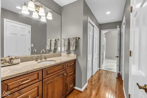 1213 Alderly Road Indianapolis IN 46260