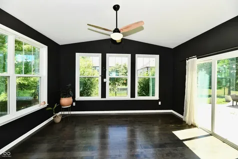 549 Gosford Westfield IN 46074