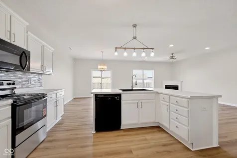 2715 Cabin Hill Road Greenfield IN 46140