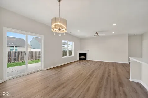 2715 Cabin Hill Road Greenfield IN 46140