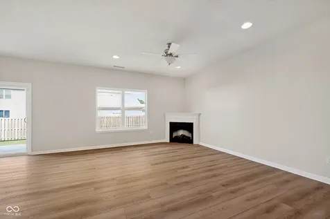 2715 Cabin Hill Road Greenfield IN 46140