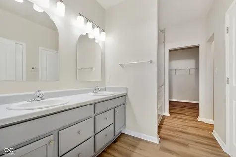 2715 Cabin Hill Road Greenfield IN 46140