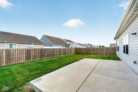 2715 Cabin Hill Road Greenfield IN 46140