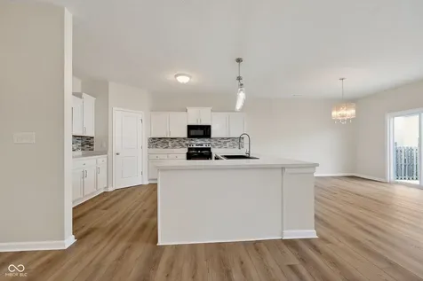 2715 Cabin Hill Road Greenfield IN 46140