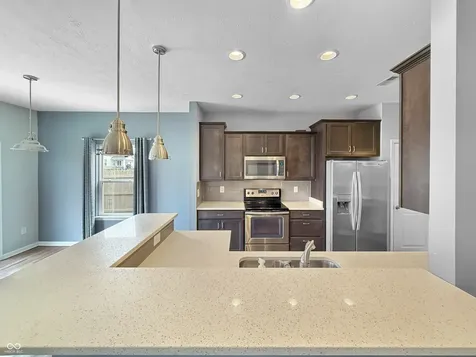 5238 Hearst Lane Indianapolis IN 46239