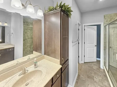 5238 Hearst Lane Indianapolis IN 46239