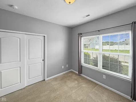 5238 Hearst Lane Indianapolis IN 46239