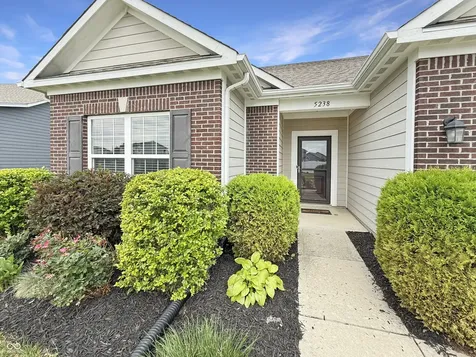 5238 Hearst Lane Indianapolis IN 46239