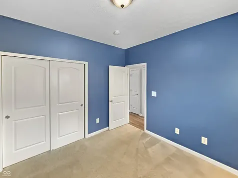 5238 Hearst Lane Indianapolis IN 46239