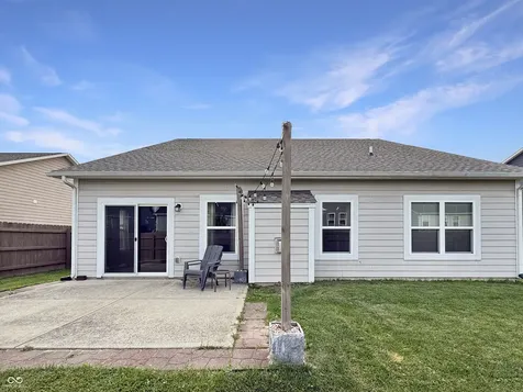 5238 Hearst Lane Indianapolis IN 46239