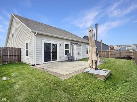 5238 Hearst Lane Indianapolis IN 46239