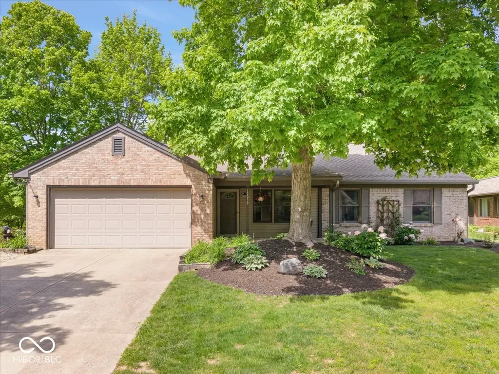 12030 Laurel Oak Drive Indianapolis IN 46236