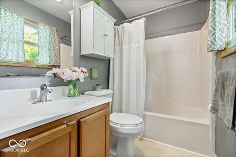 12030 Laurel Oak Drive Indianapolis IN 46236