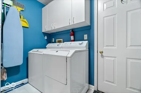 12030 Laurel Oak Drive Indianapolis IN 46236