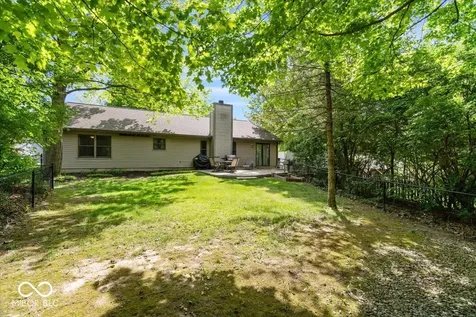 12030 Laurel Oak Drive Indianapolis IN 46236