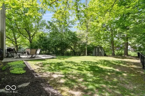 12030 Laurel Oak Drive Indianapolis IN 46236