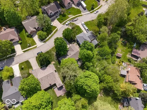 12030 Laurel Oak Drive Indianapolis IN 46236