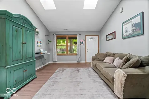 12030 Laurel Oak Drive Indianapolis IN 46236