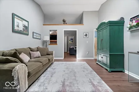 12030 Laurel Oak Drive Indianapolis IN 46236