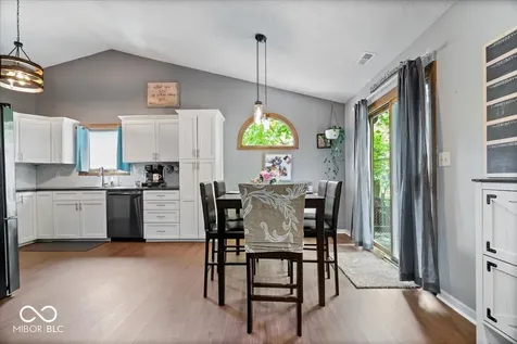 12030 Laurel Oak Drive Indianapolis IN 46236