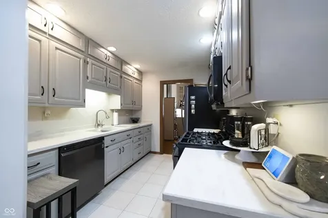 465 Camby Court Greenwood IN 46142