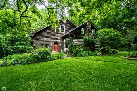 8295 Red Bud Lane Indianapolis IN 46256