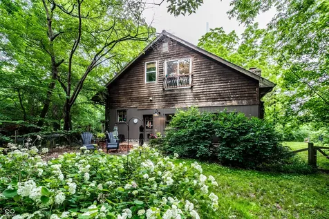 8295 Red Bud Lane Indianapolis IN 46256