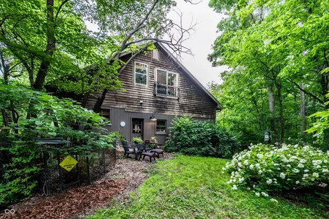 8295 Red Bud Lane Indianapolis IN 46256