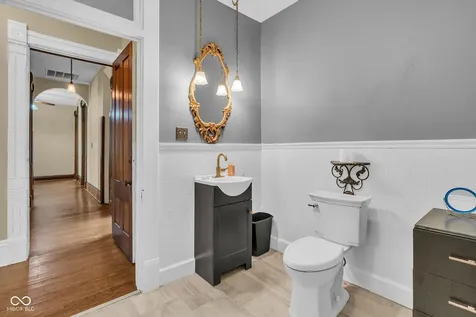 509 E Wabash Avenue Crawfordsville IN 47933