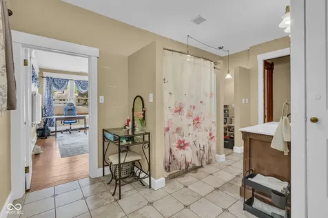 509 E Wabash Avenue Crawfordsville IN 47933