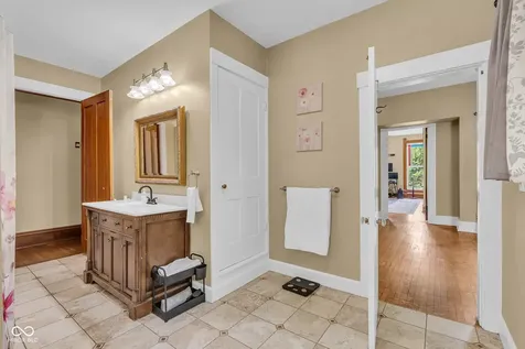 509 E Wabash Avenue Crawfordsville IN 47933