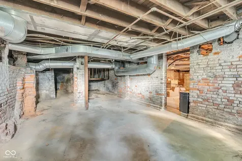 509 E Wabash Avenue Crawfordsville IN 47933