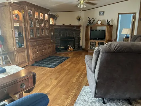 4643 Breckenridge Drive Columbus IN 47203