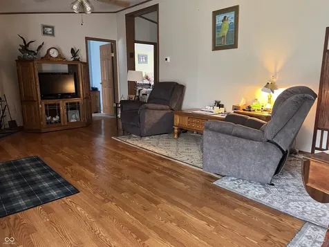 4643 Breckenridge Drive Columbus IN 47203