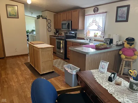 4643 Breckenridge Drive Columbus IN 47203