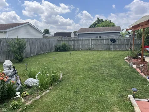 4643 Breckenridge Drive Columbus IN 47203