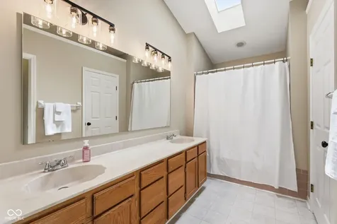 630 Creston Point Circle Indianapolis IN 46239