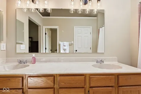 630 Creston Point Circle Indianapolis IN 46239