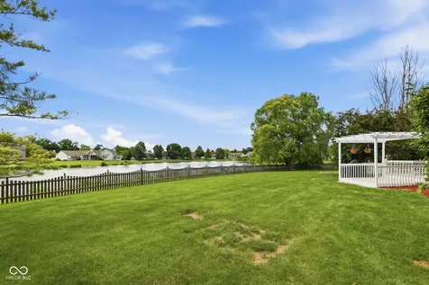630 Creston Point Circle Indianapolis IN 46239