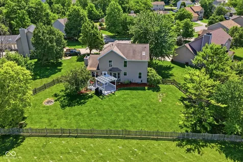 630 Creston Point Circle Indianapolis IN 46239